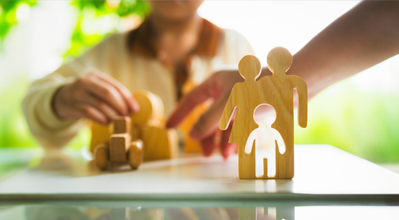 How a Co Parenting Therapist Can Help Your Family Thrive